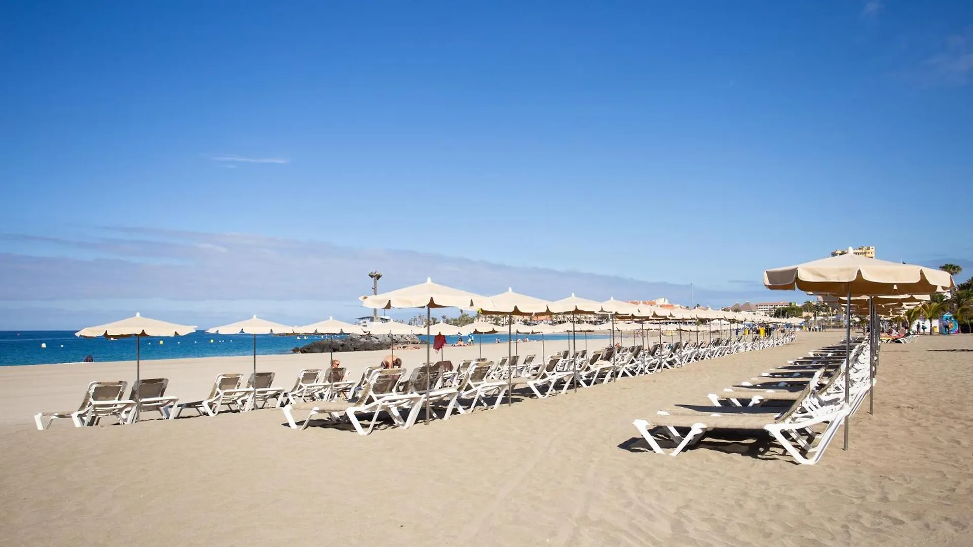 Home2Book Stylish Apt, Near Los Cristianos Beach Arona  Spanje