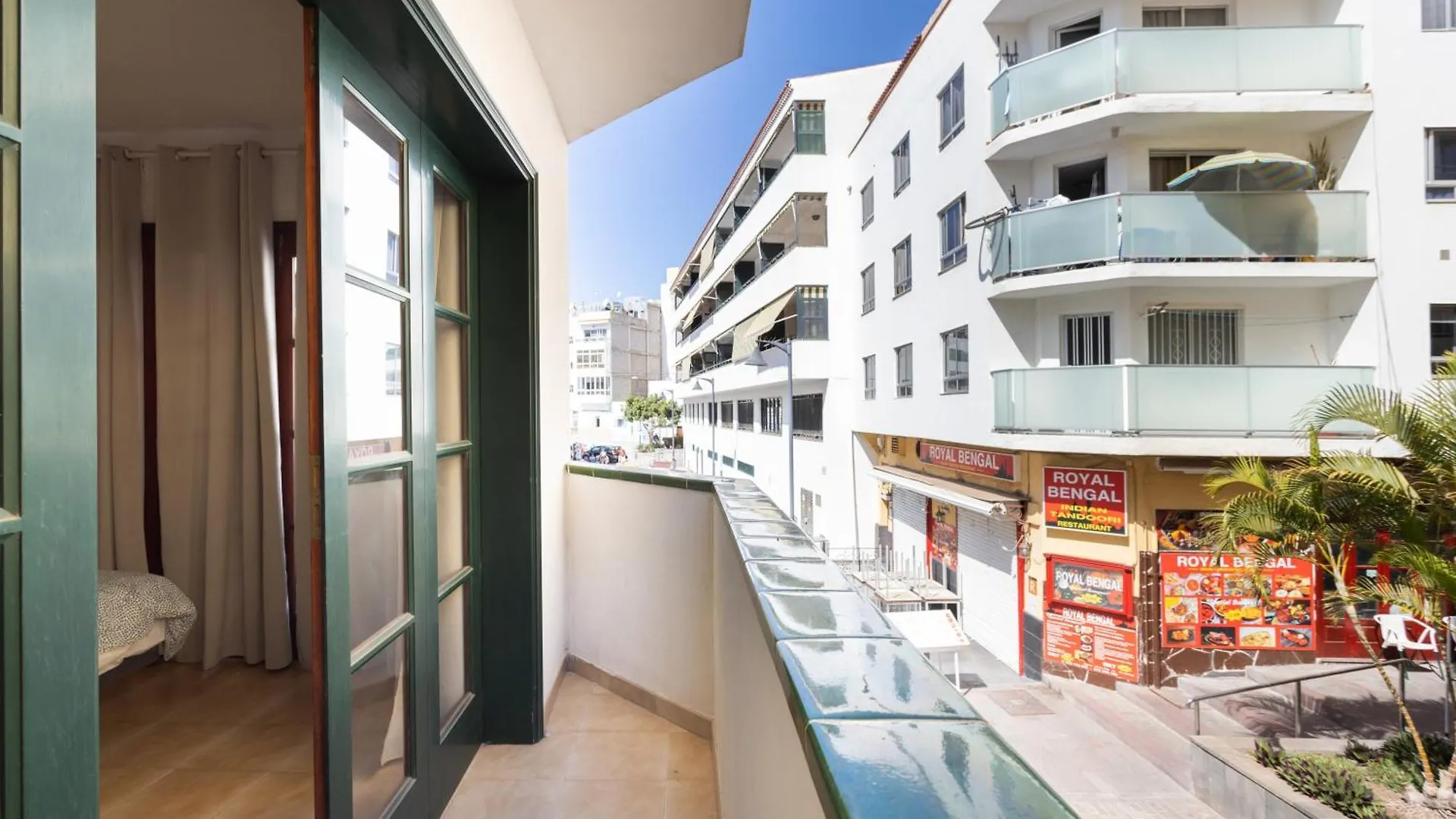 Home2Book Stylish Apt, Near Los Cristianos Beach Arona
